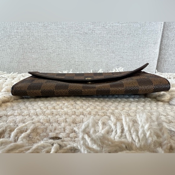 Authentic Louis Vuitton Damier long snap wallet CA0062 - Picture 2 of 14